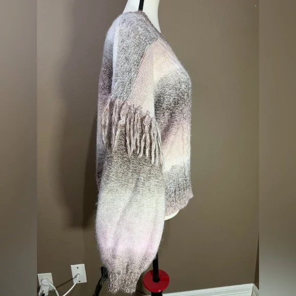 Frye & Co. Ombré Space Dyed Fringe Sweater - Picture 6 of 8